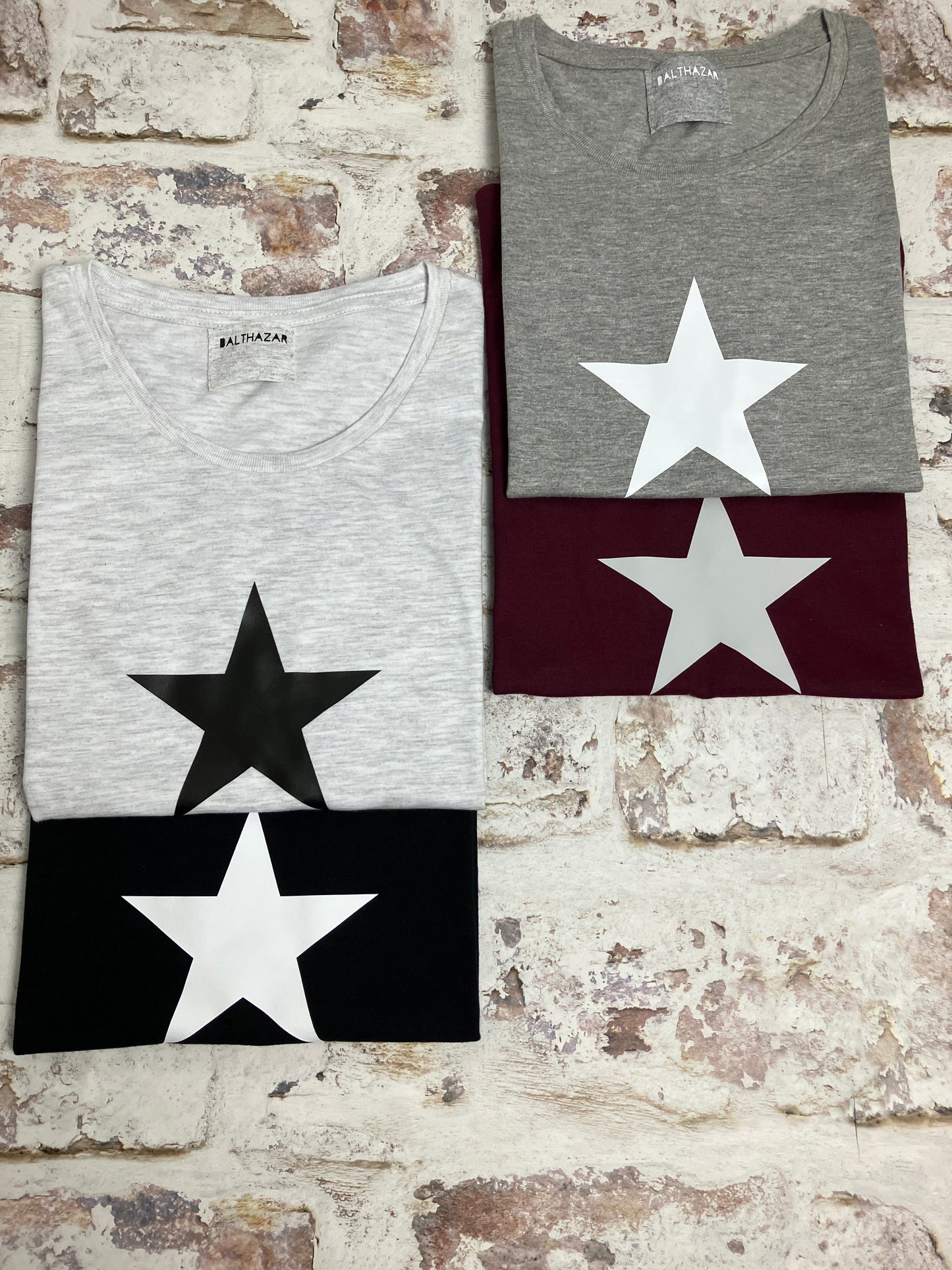 Star t-shirt - minimalist - customisable