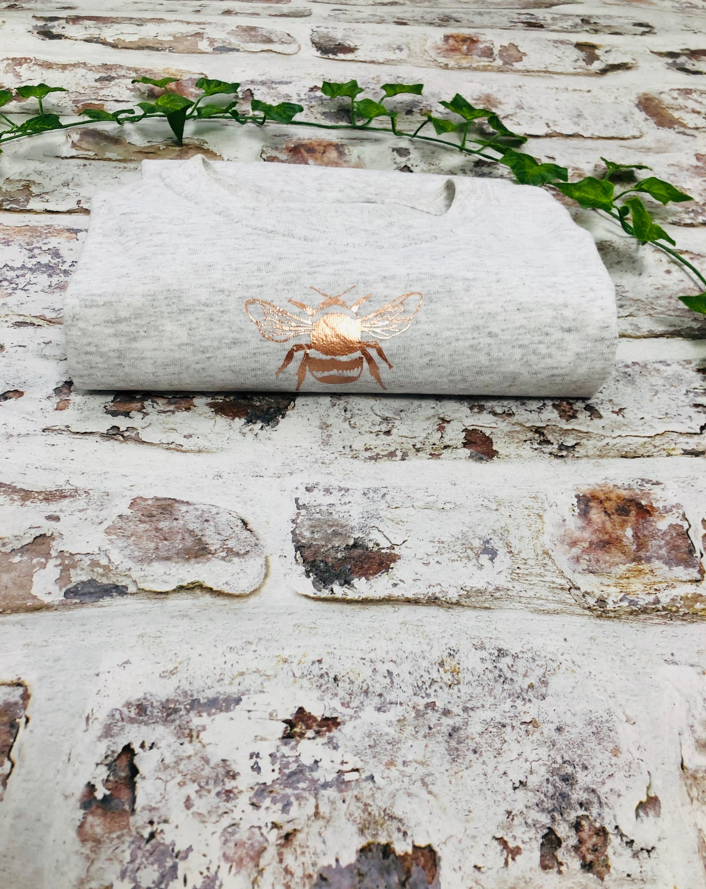 Rose Gold Bee T-shirt