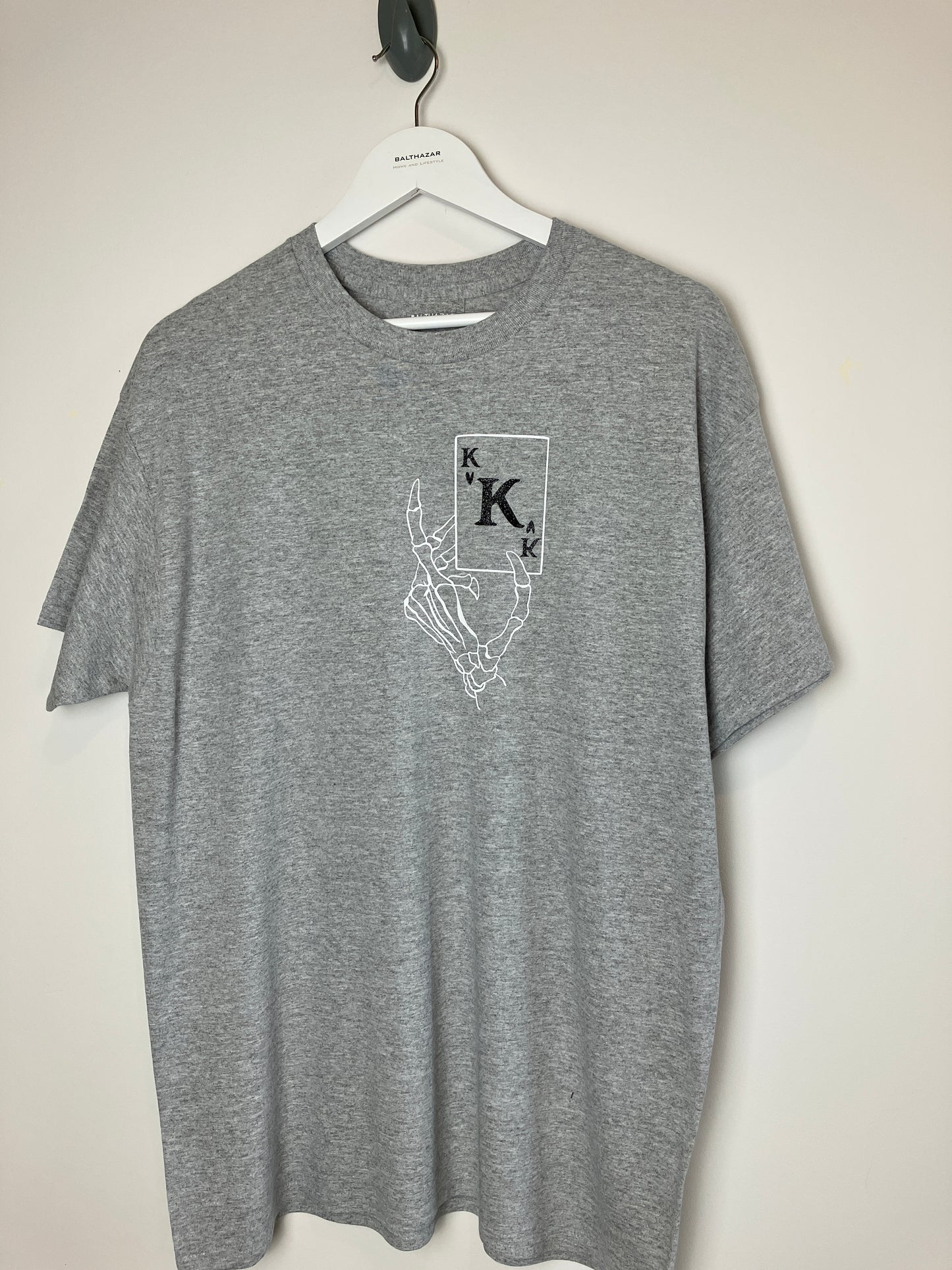 King of hearts skeleton hand t-shirt