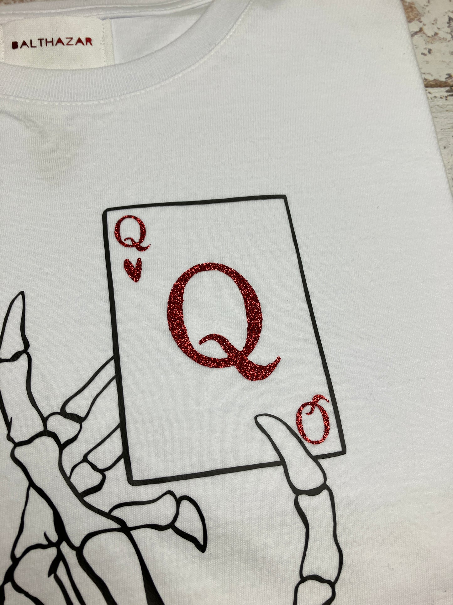 Queen of hearts skeleton hand t-shirt