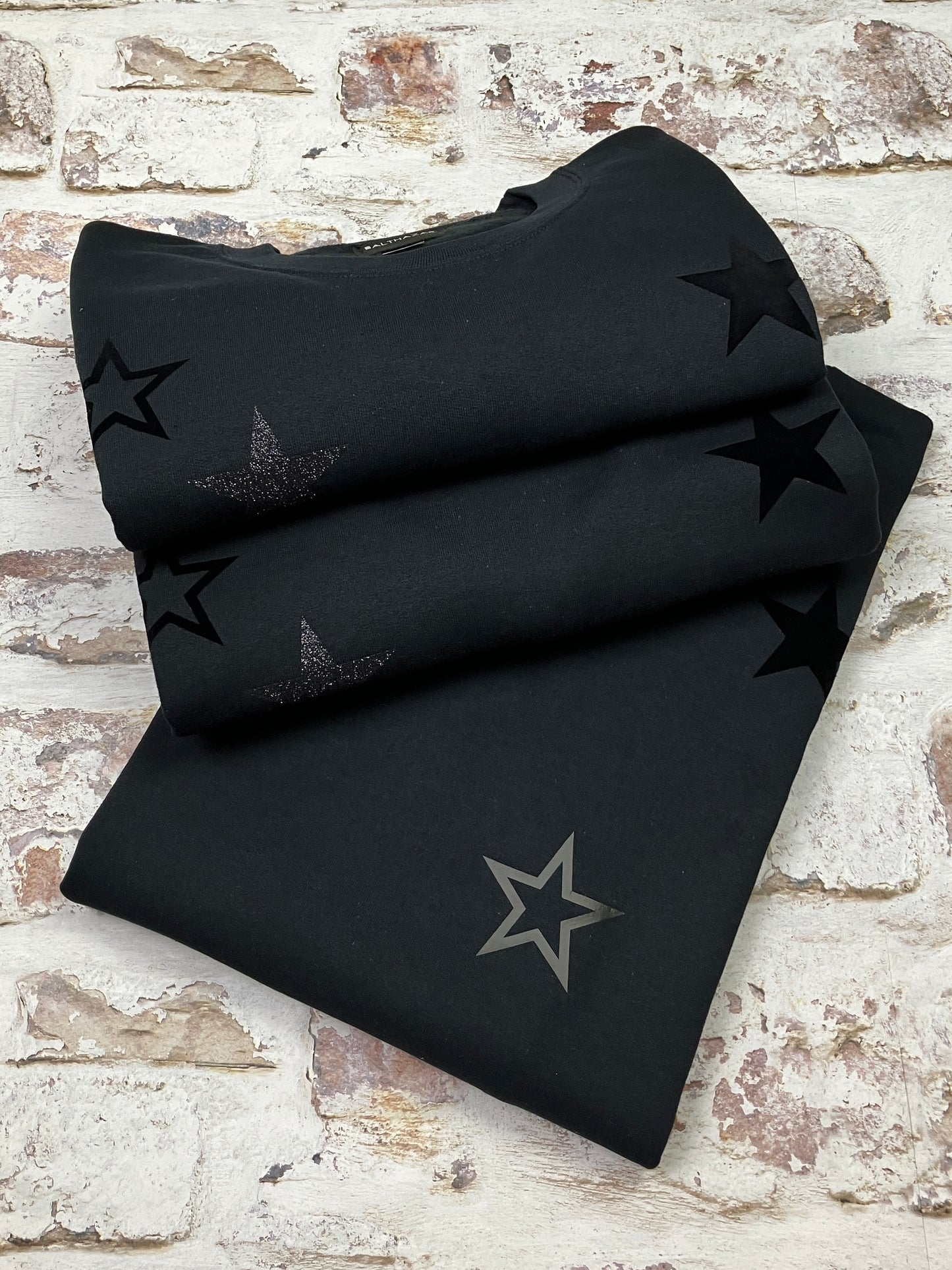 All the stars sweatshirt- Black Sample Medium