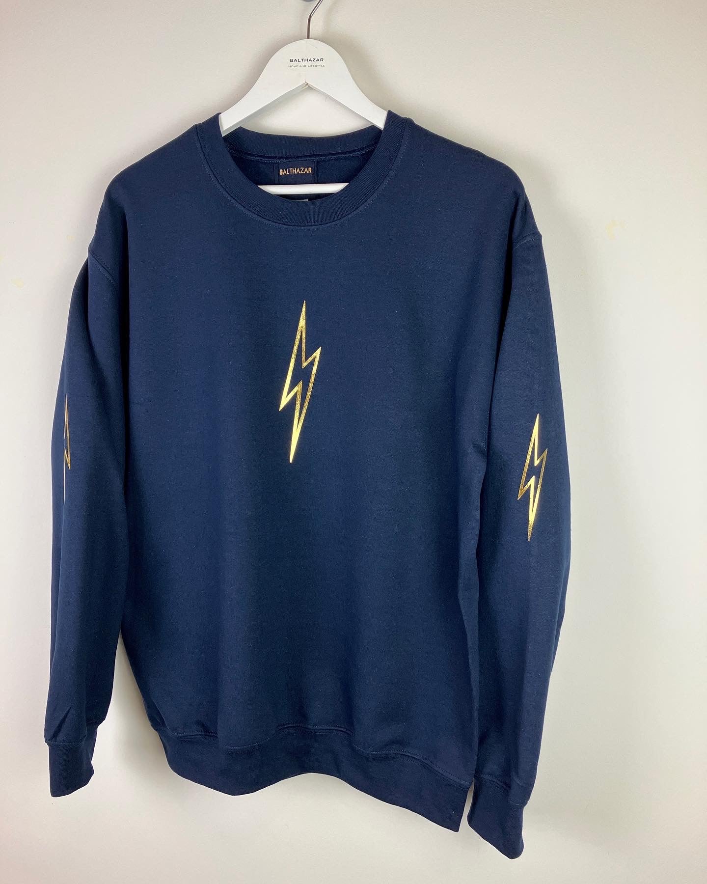 Outline lightning bolt sweatshirt - unisex geometric design