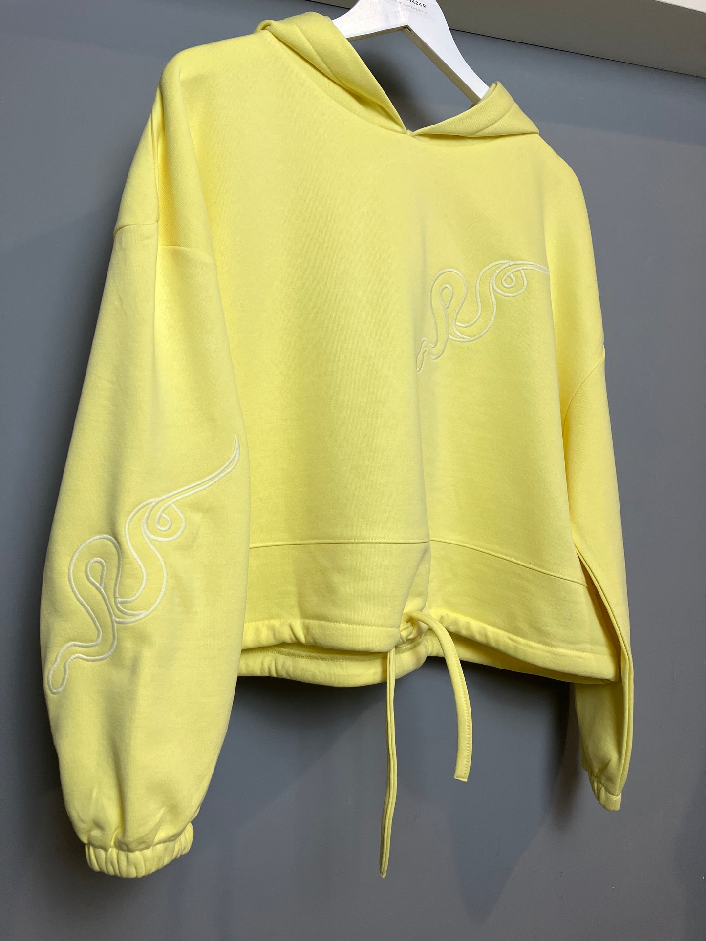 Cropped oversized Snake hoodie - Customisable