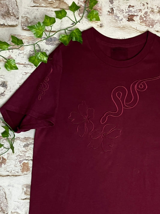 The Embroidered snake and flowers t-shirt