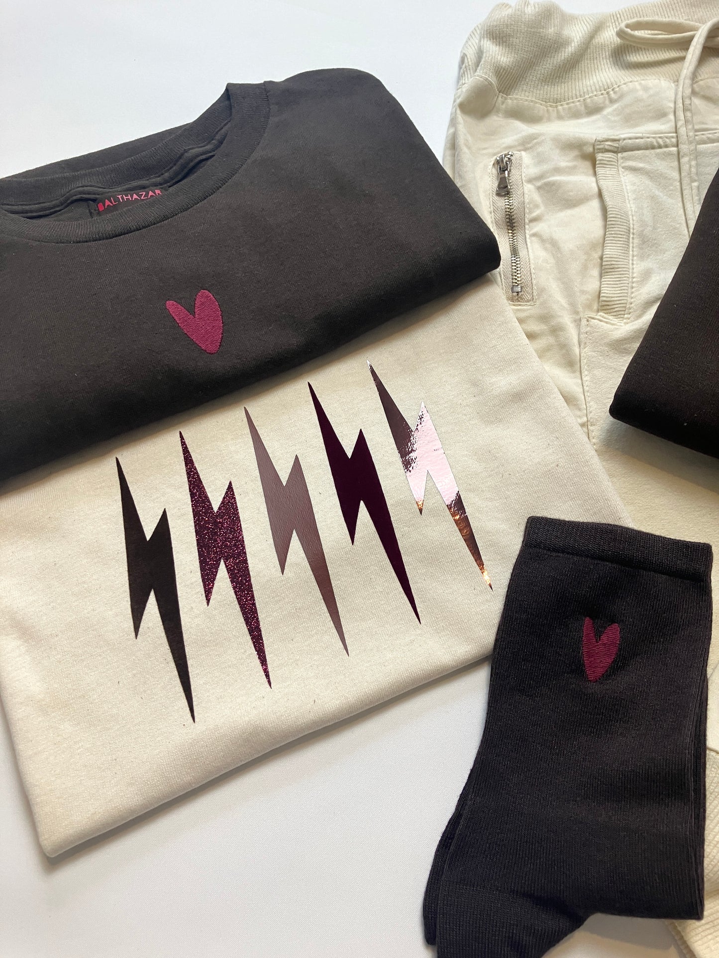 Embroidered heart t-shirt - customisable