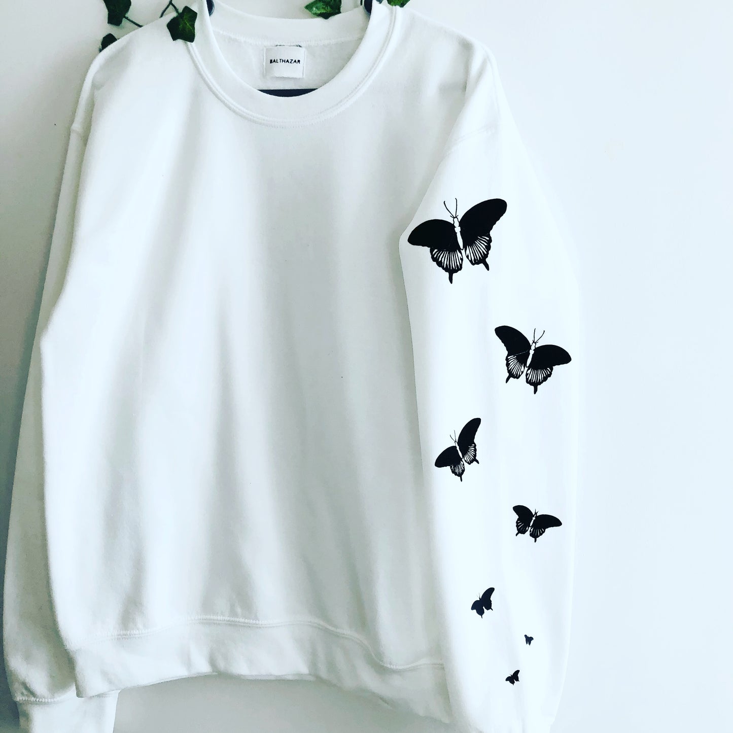 Flocked Moth sleeved sweatshirt