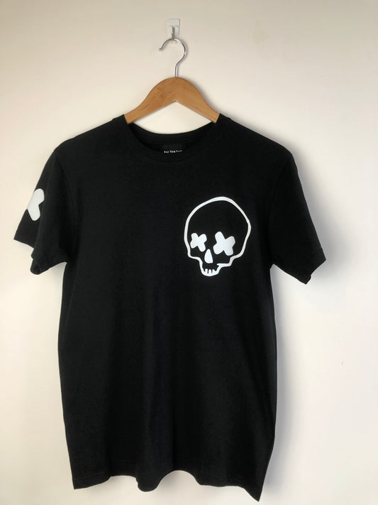 Cross eyed skull t-shirt