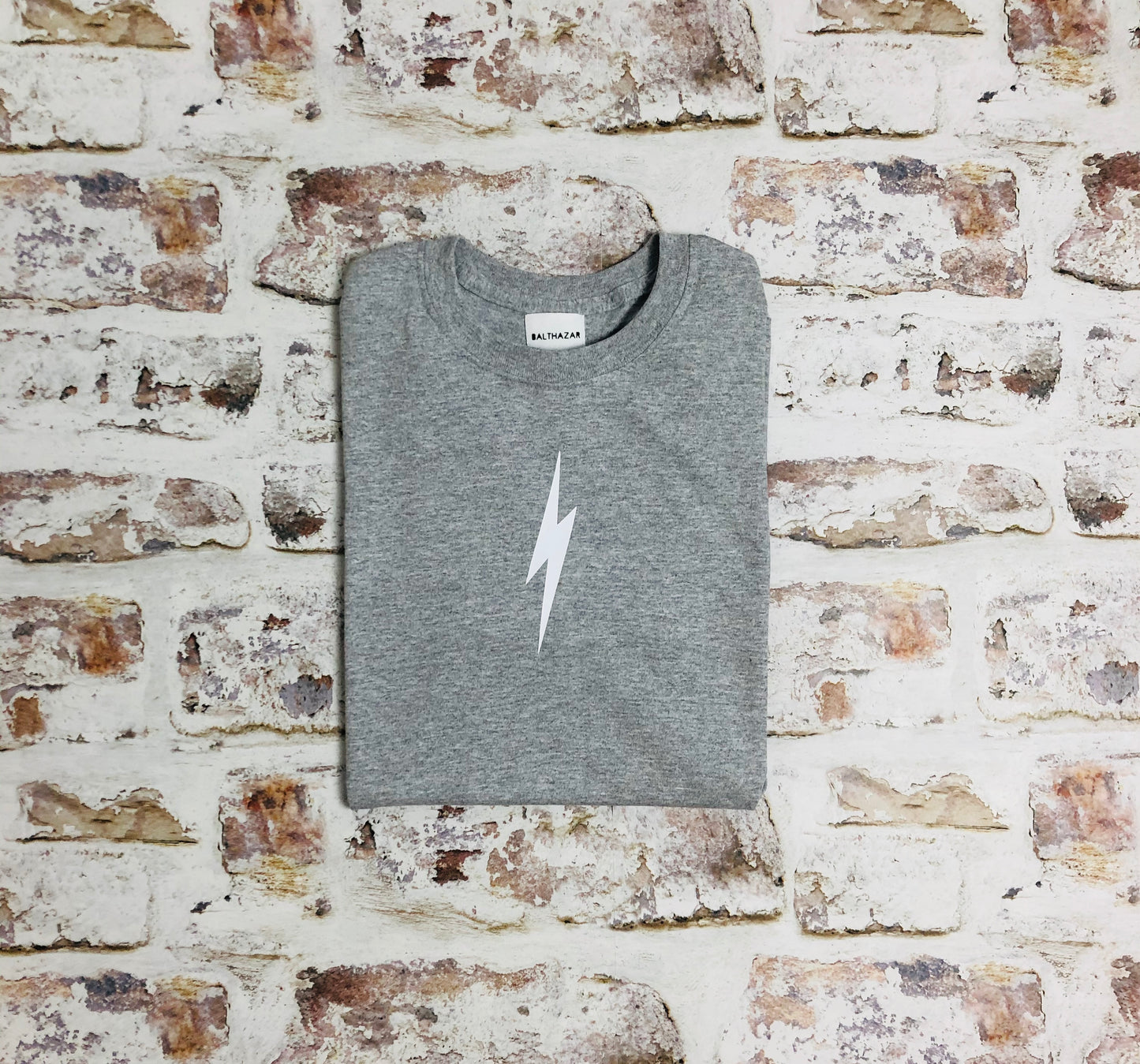Monochrome lightning bolt t-shirt - Unisex style