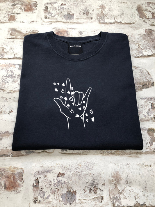 Love and Hearts sign language t-shirt - BSL ASL-