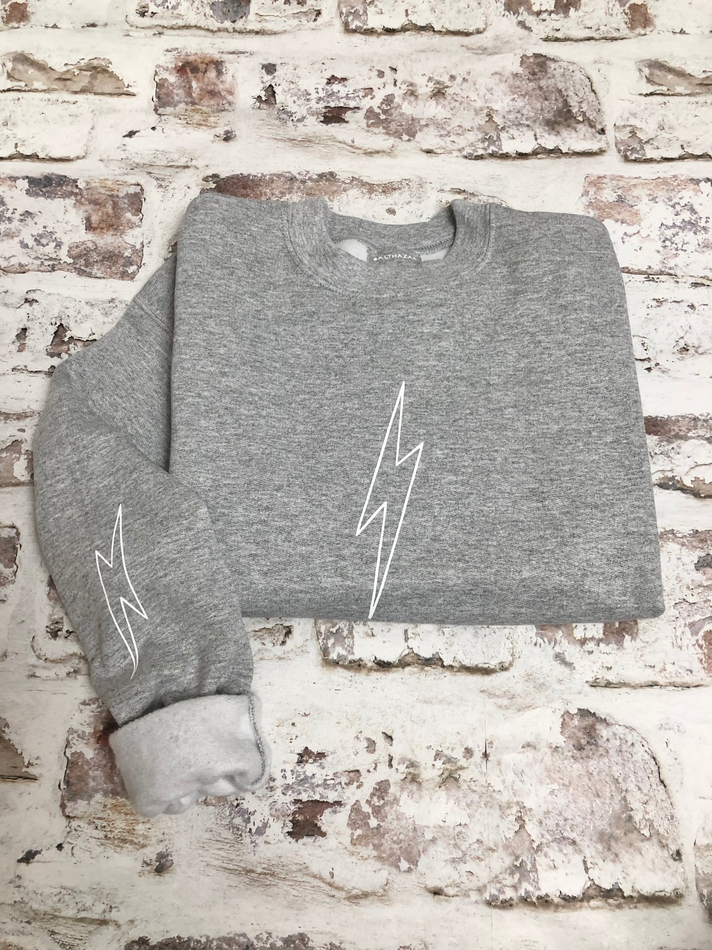 Outline lightning bolt sweatshirt - unisex geometric design