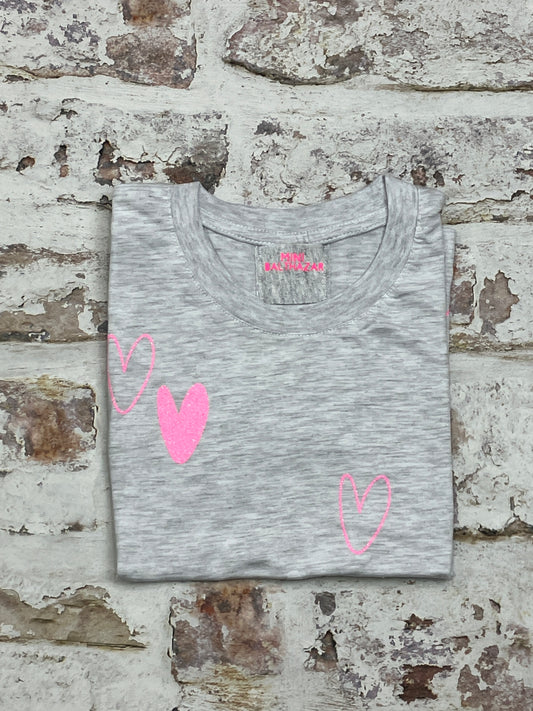 Children's all the hearts t-shirt age 5-6